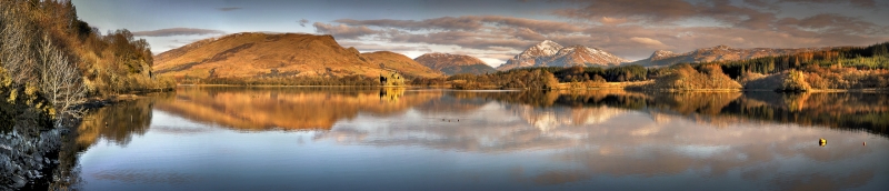 Kilchurn-Castle-Panorama1.jpg